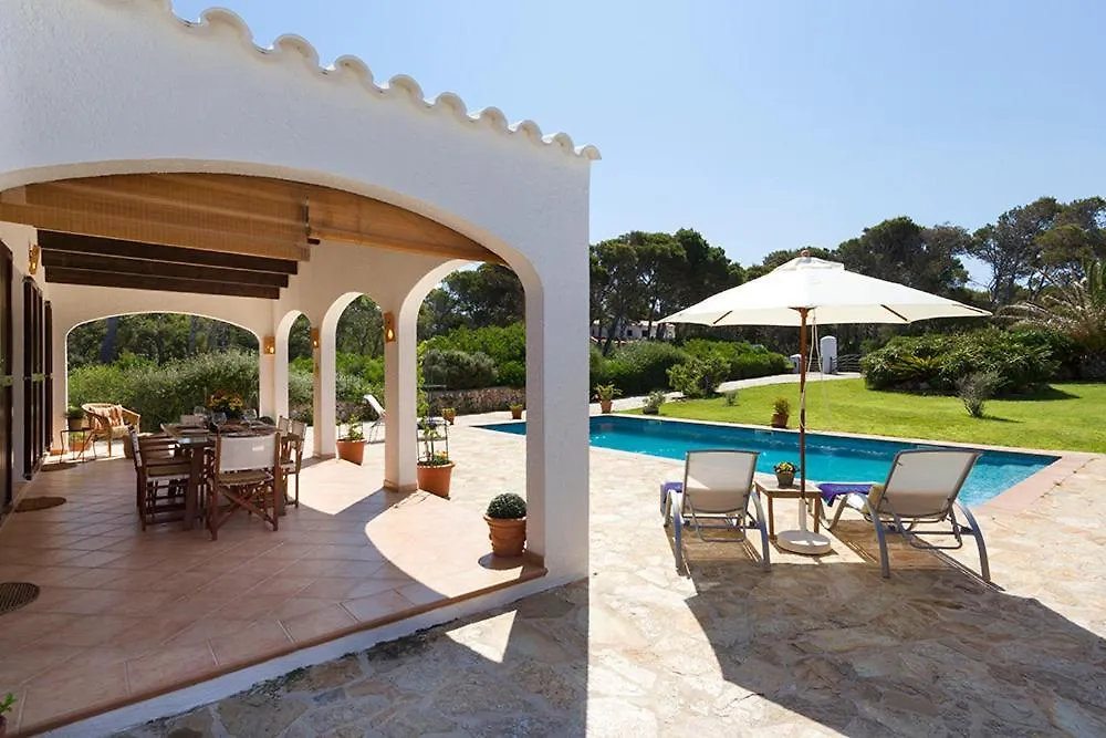 Casa con jardín y piscina - MORELL ONZE Cala Morell España